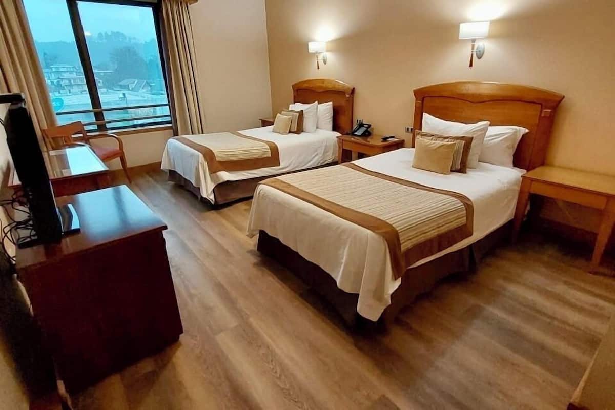 superior twin room | view from room