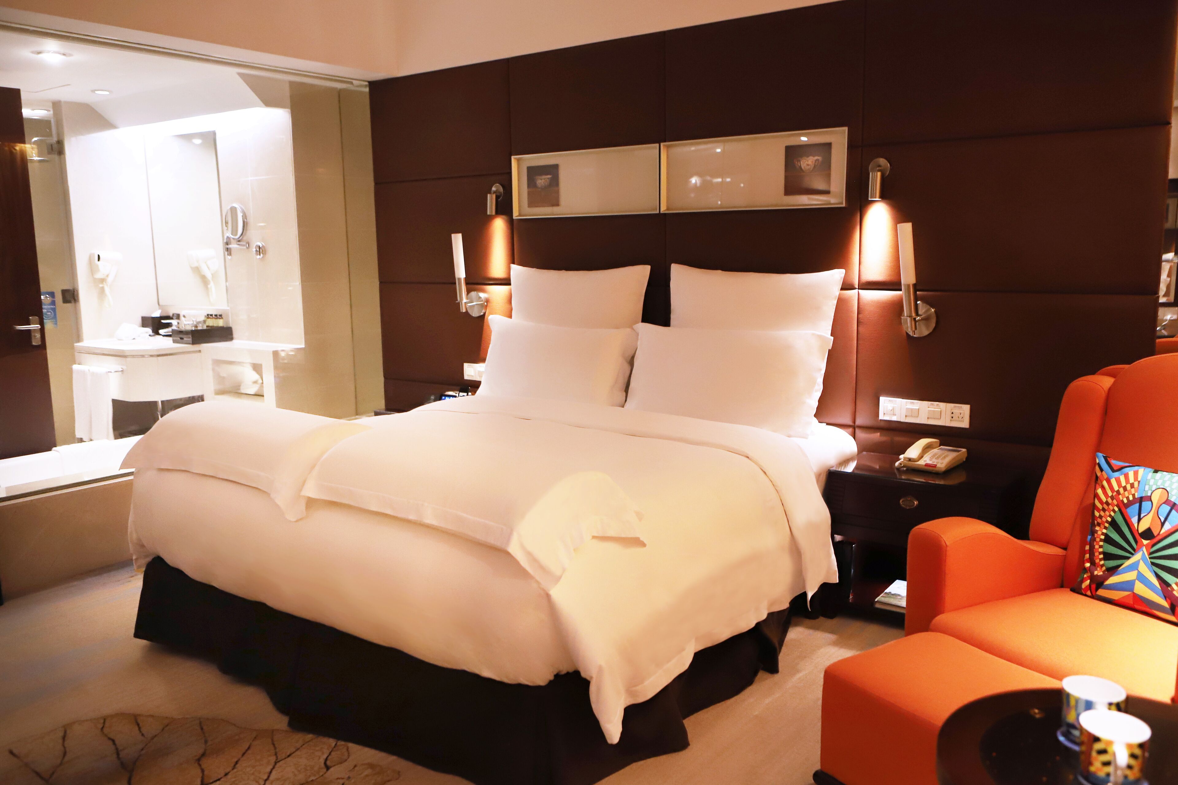 Deluxe Room, 1 King Bed | View from room