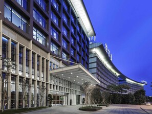 Exterior - Pullman Guangzhou Baiyun Airport (Guangzhou)