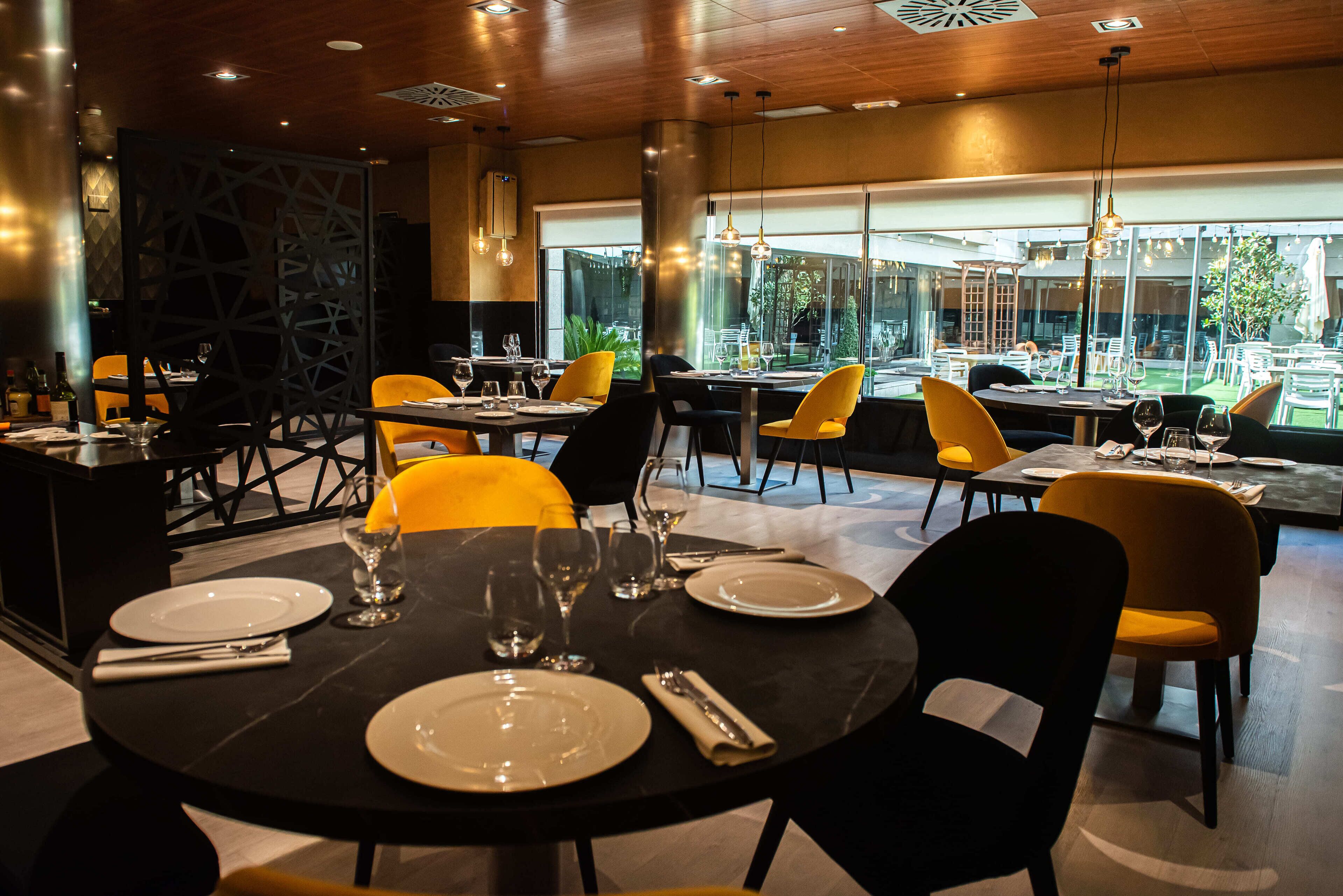 Se ofrece un desayuno continental todos los días (9.50 EUR por persona)