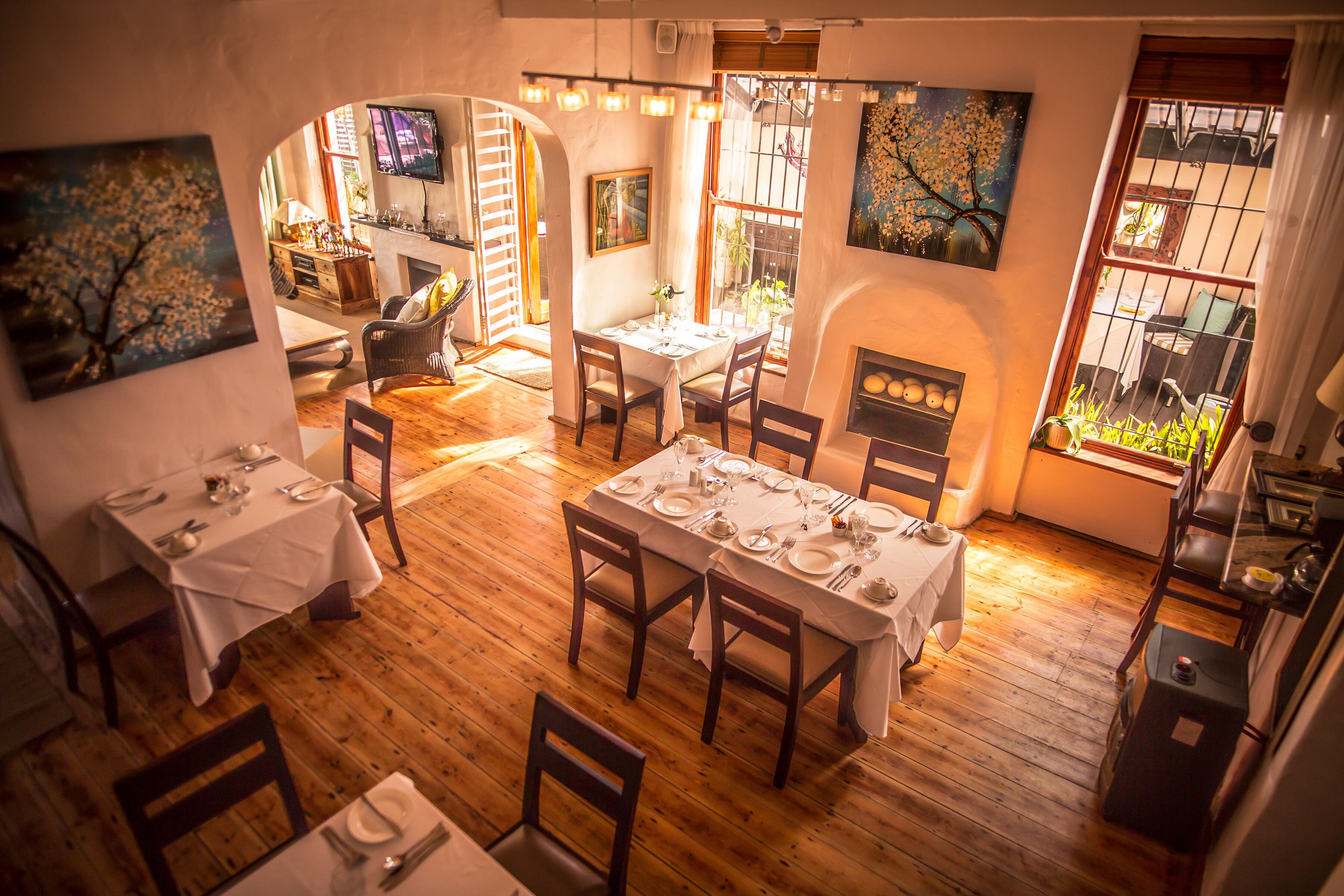 Tủ lạnh, lò vi sóng, dụng cụ pha cà phê/trà 