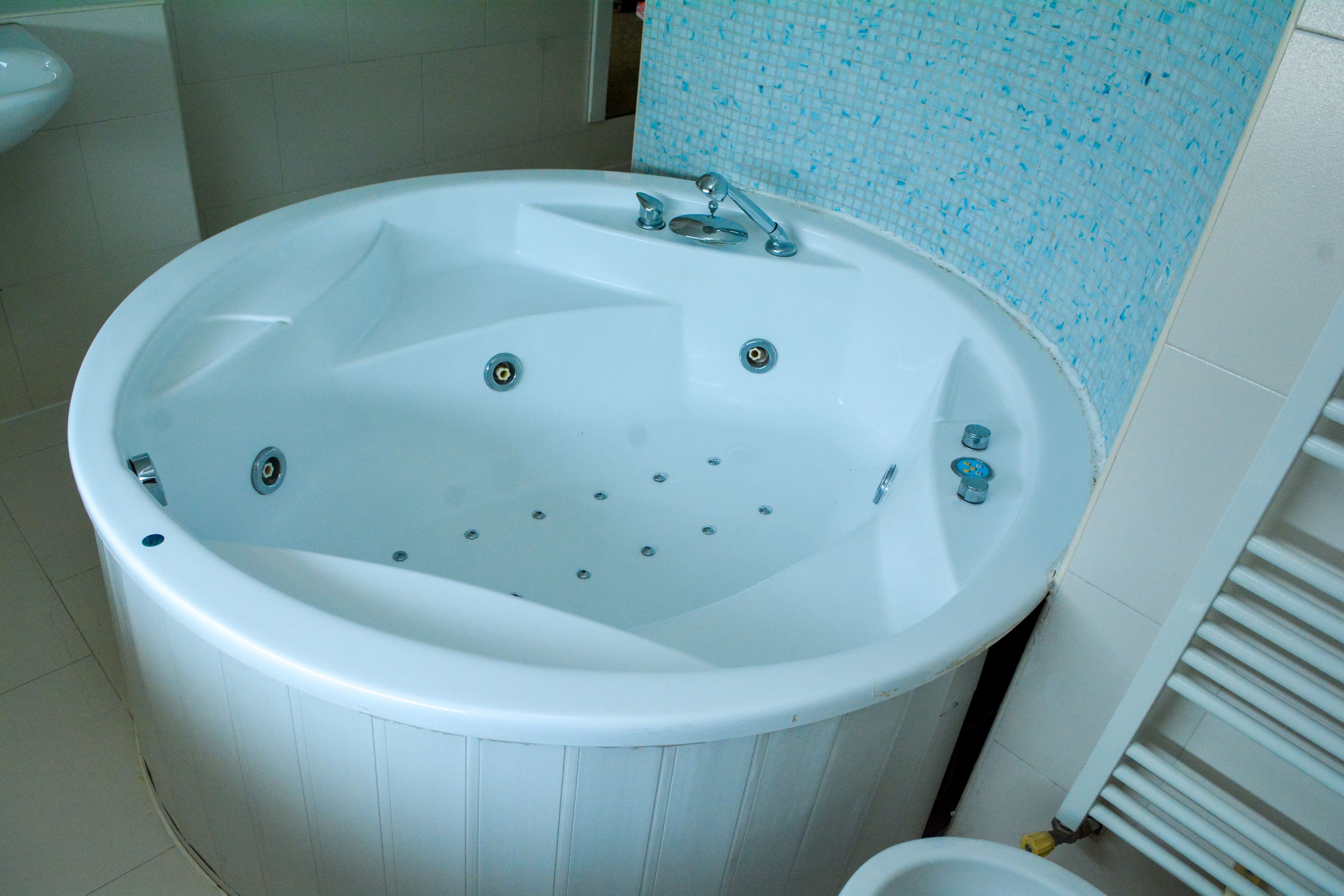 maisonette (4 people) | bathroom | hair dryer, towels