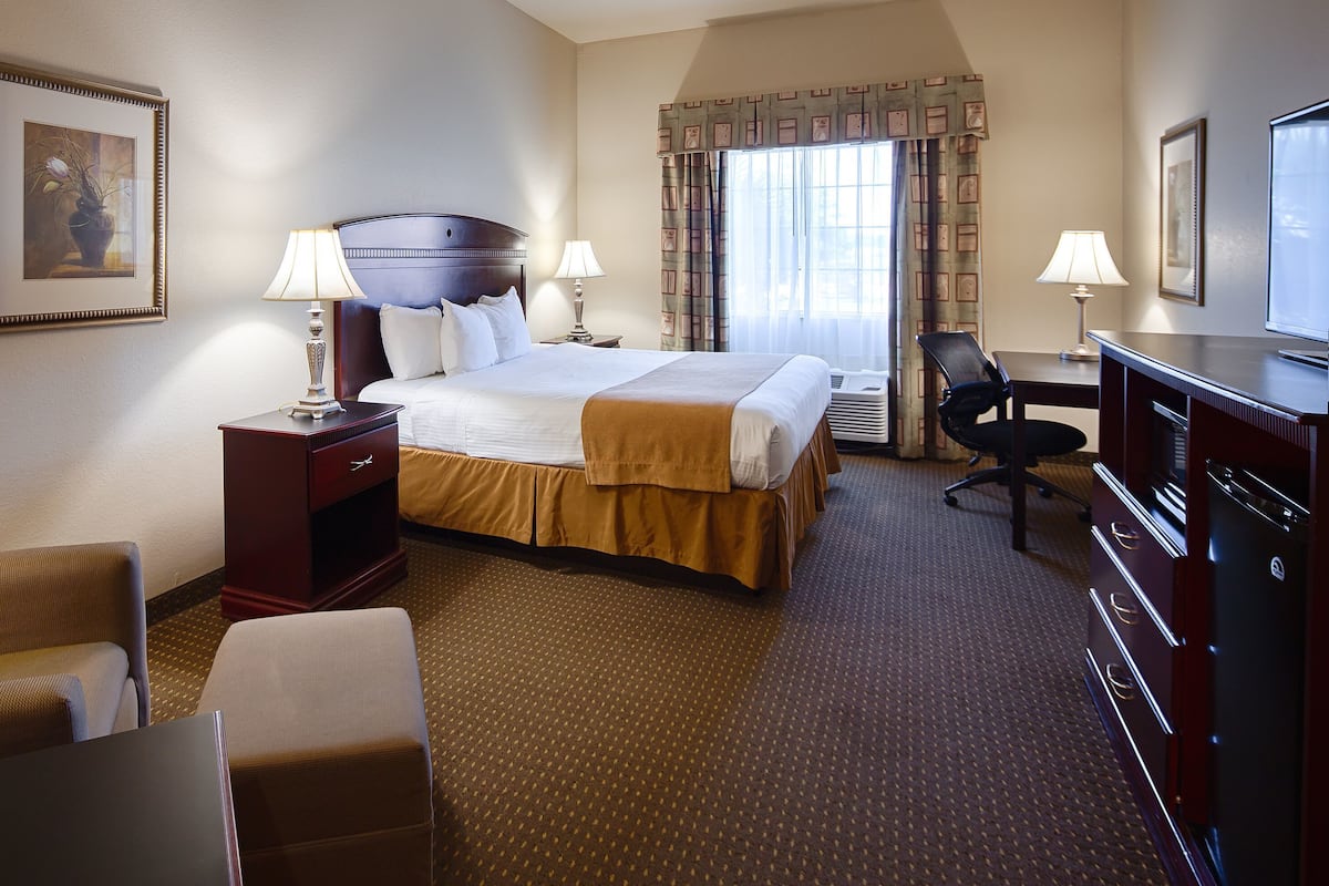 Chambre Standard, 1 trĂšs grand lit