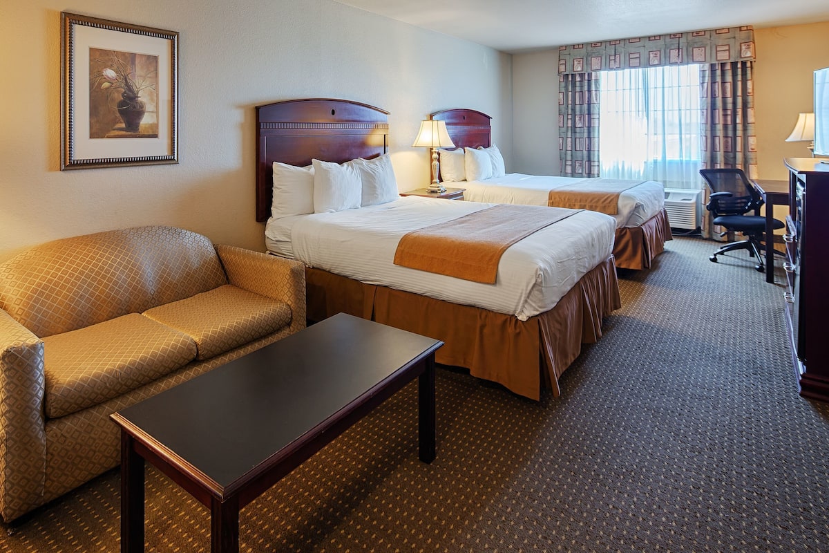 Standard Room, 2 Queen Beds | Rollaway beds (surcharge), WiFi (free)