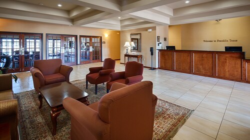 Franklin Inn & Suites