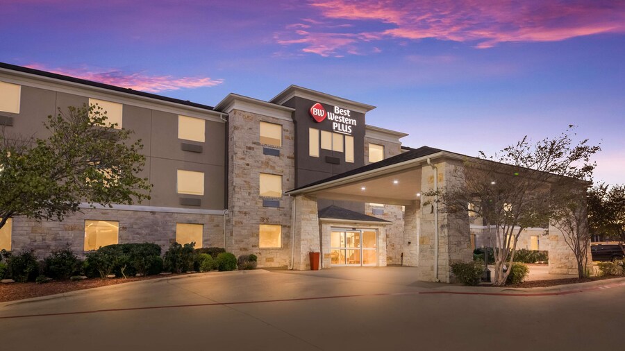 Best Western Plus Killeen/Fort Cavazos Hotel & Suites