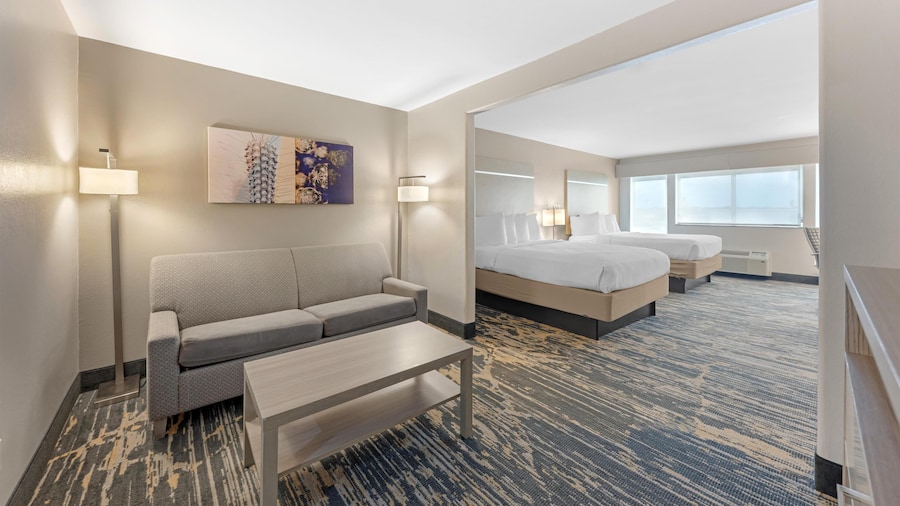 Best Western Plus Killeen/Fort Cavazos Hotel & Suites