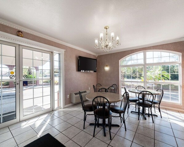 รวมอาหารเช้าแบบ��คอนติเนนทัล