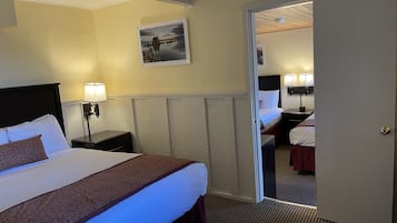 Family Room, Non Smoking | Bed sheets