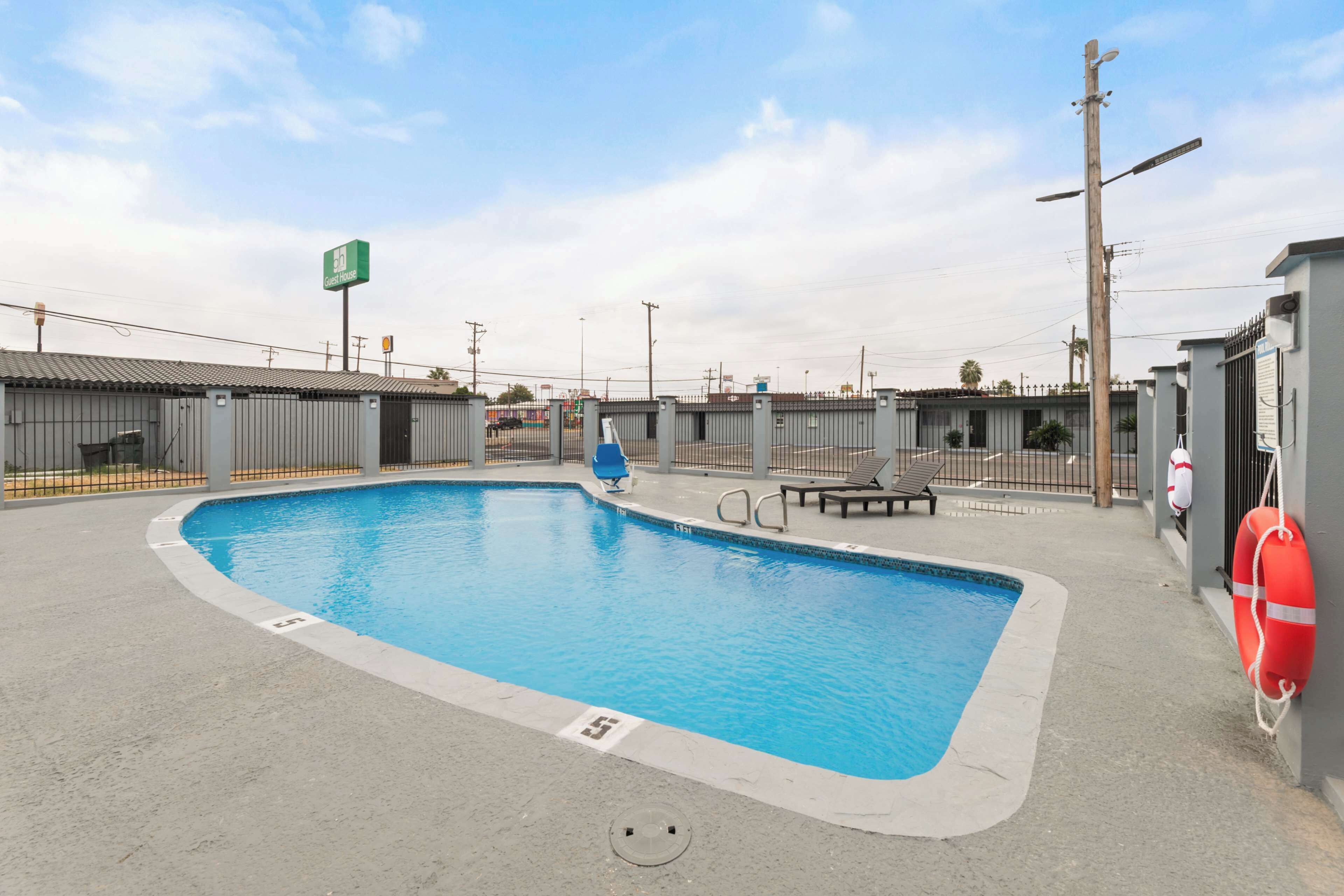 Alberca al aire libre