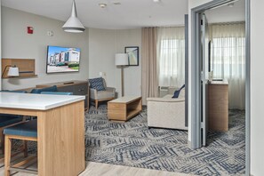 Premium bedding, in-room safe, desk, iron/ironing board - Candlewood Suites Port Arthur/Nederland by IHG (Nederland)