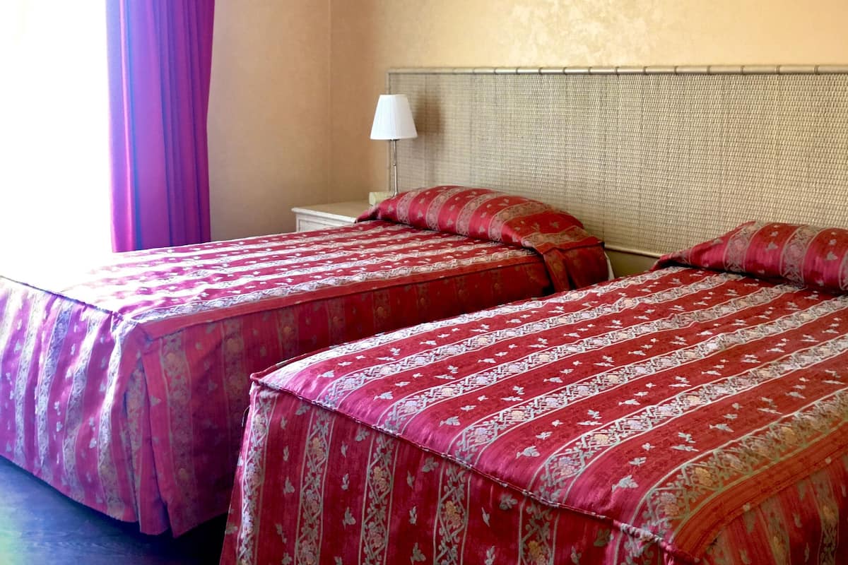 Minibar, in-room safe, desk, blackout curtains