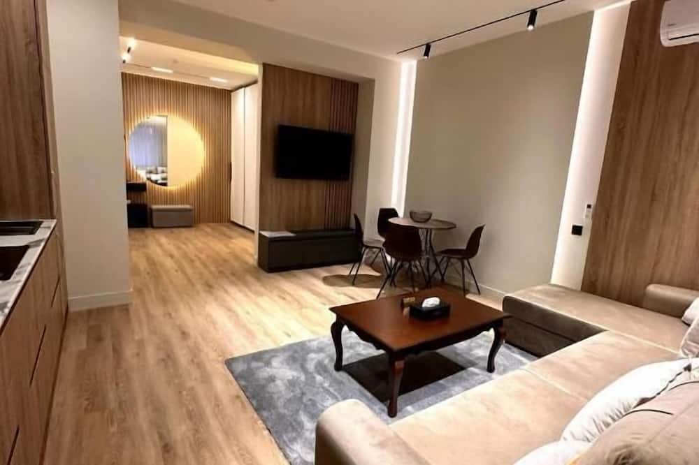Golden Dragon Hotel