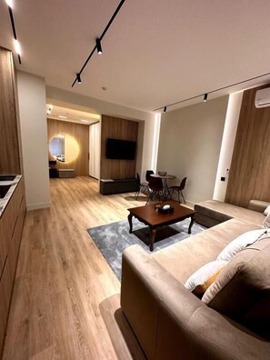 Svit Superior - 2 sovrum | Minibar, värdeförvaringsskåp på rummet och skrivbord