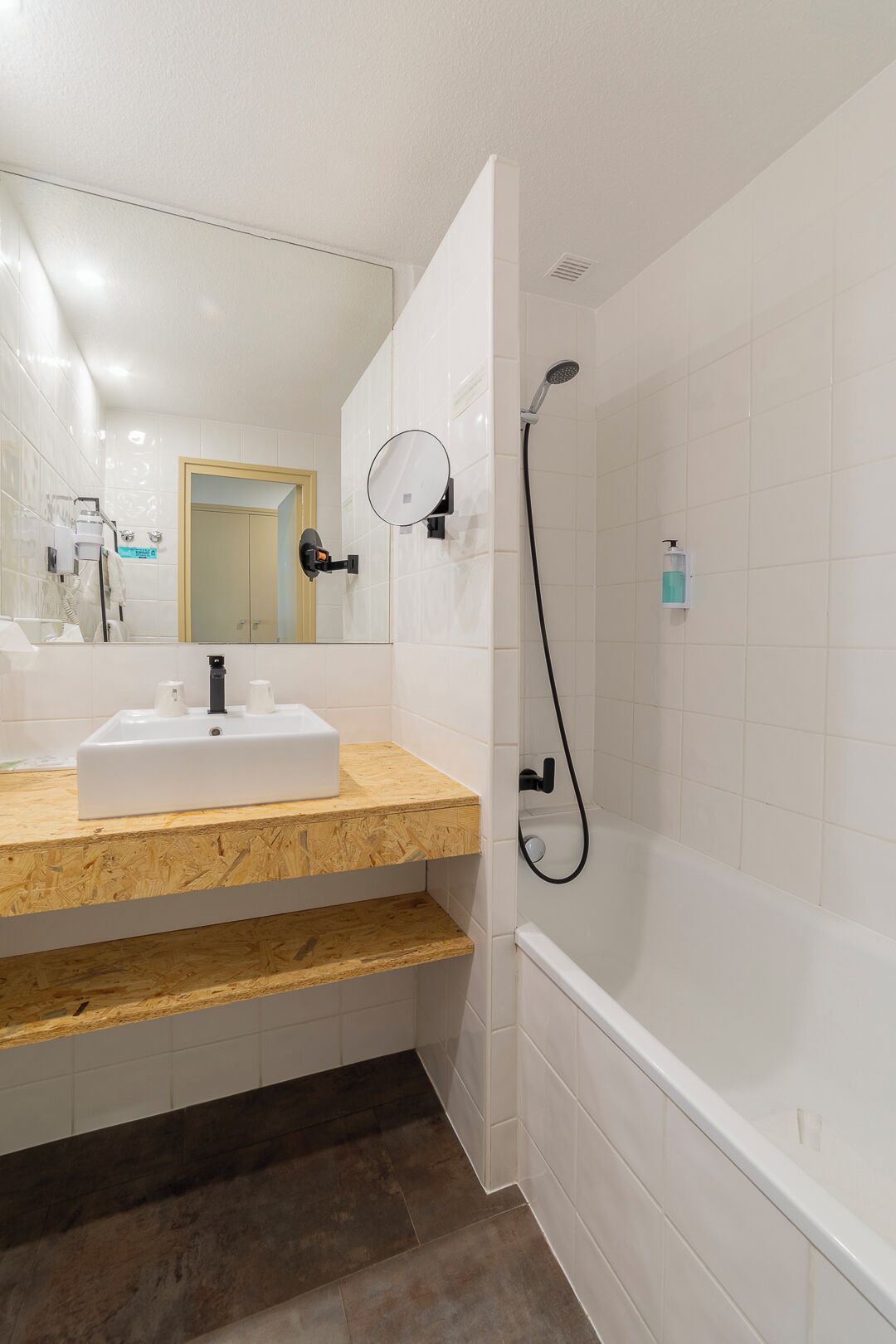 superior room, balcony | bathroom | hair dryer, towels