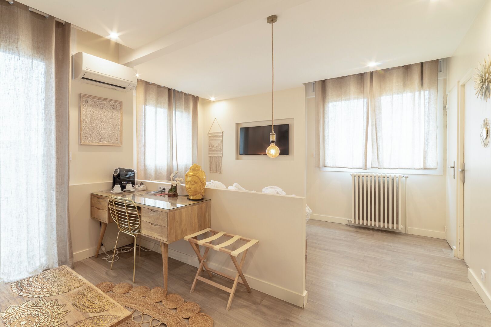 junior suite, balcony, sea facing | 1 bedroom, in-room safe, desk, free cots/infant beds