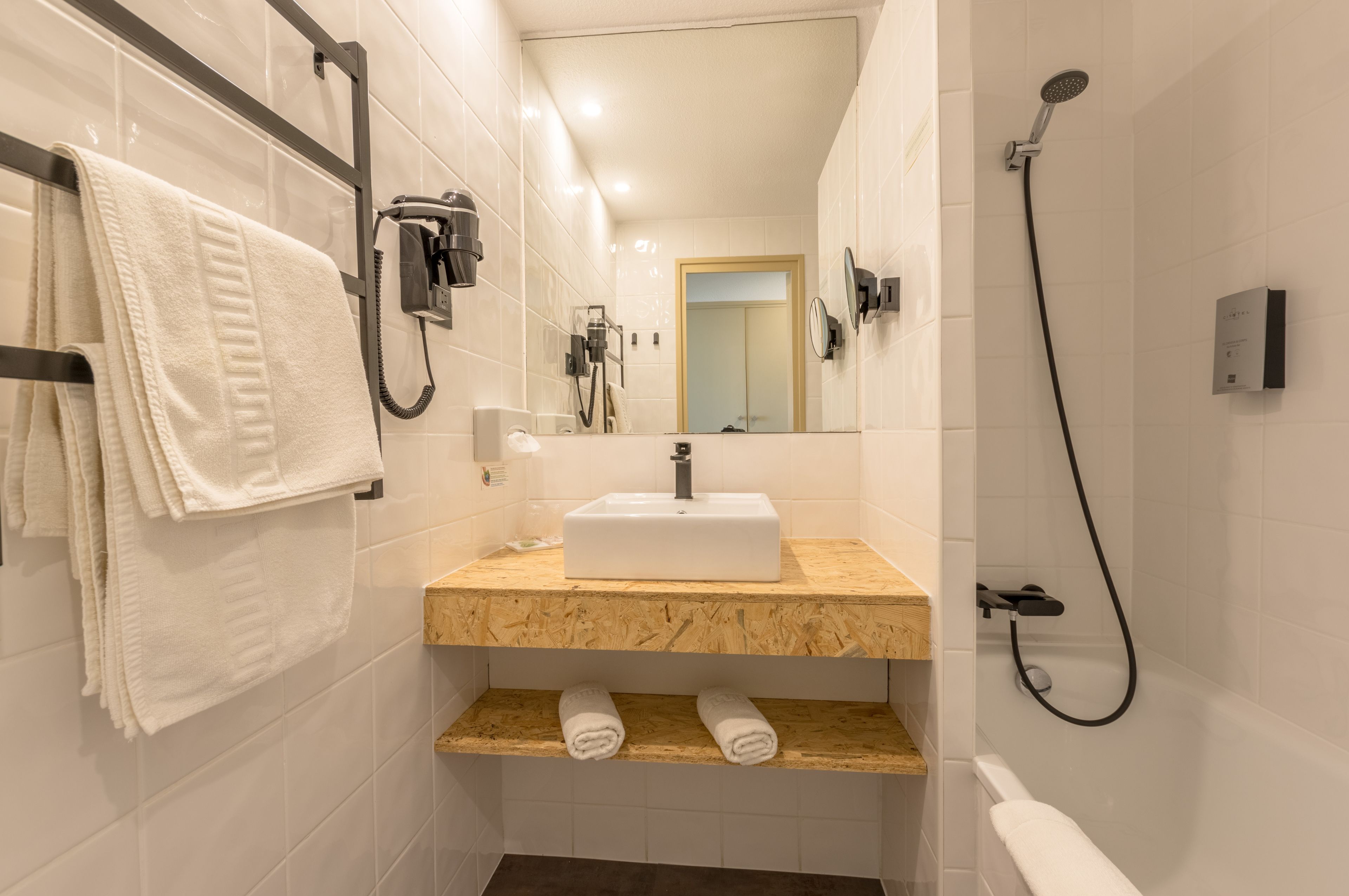 superior room, balcony | bathroom | hair dryer, towels