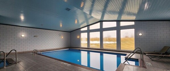 Indoor pool, outdoor pool