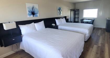 Richland Inn and Suites