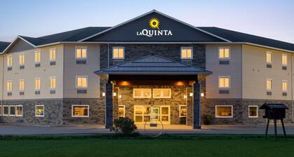 La Quinta Inn & Suites by Wyndham Fairbanks Airport