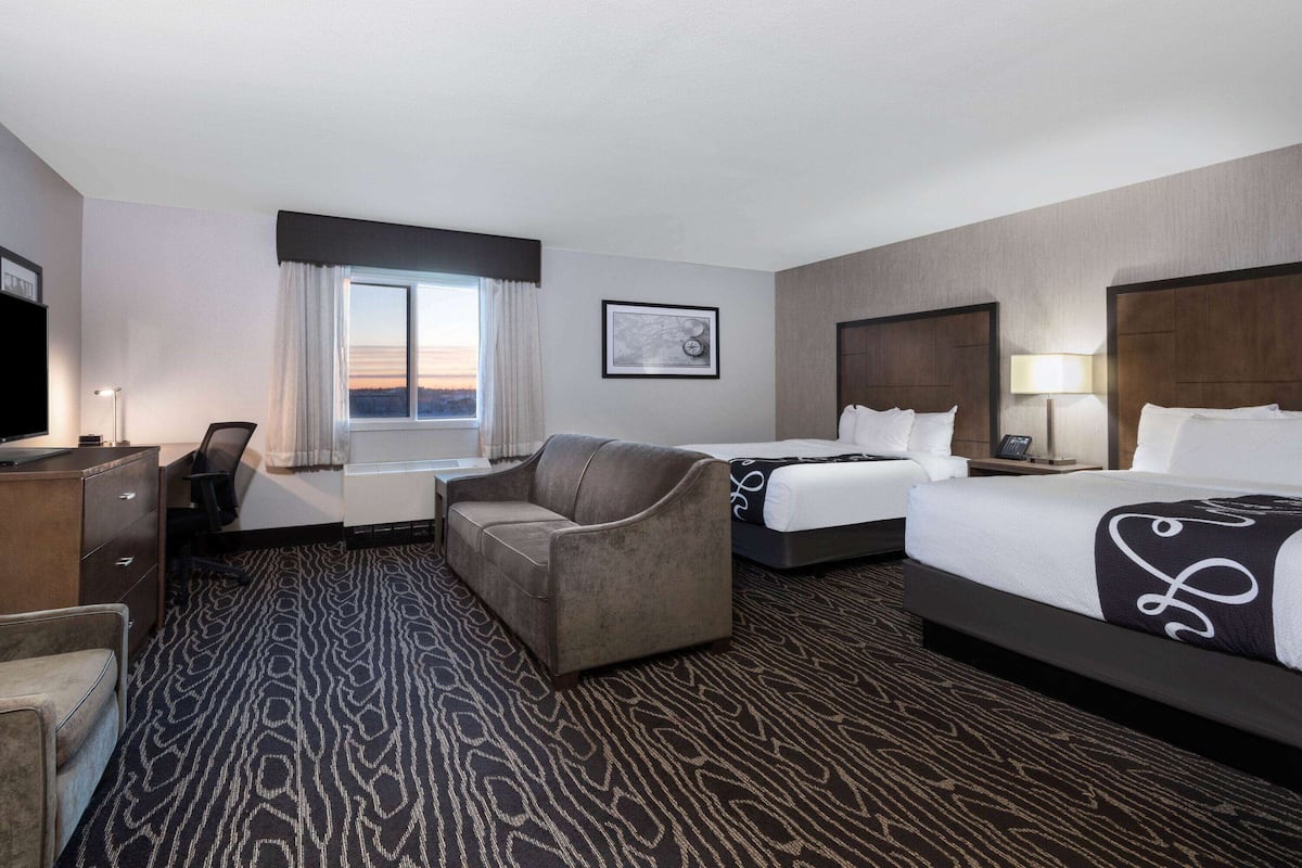 deluxe room, 2 queen beds, accessible, view (mobility/hearing impaired accessible) | premium bedding, pillow-top beds, desk, laptop workspace