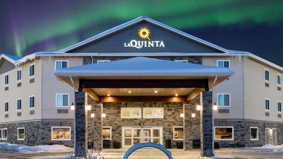 La Quinta Inn & Suites by Wyndham Fairbanks Airport