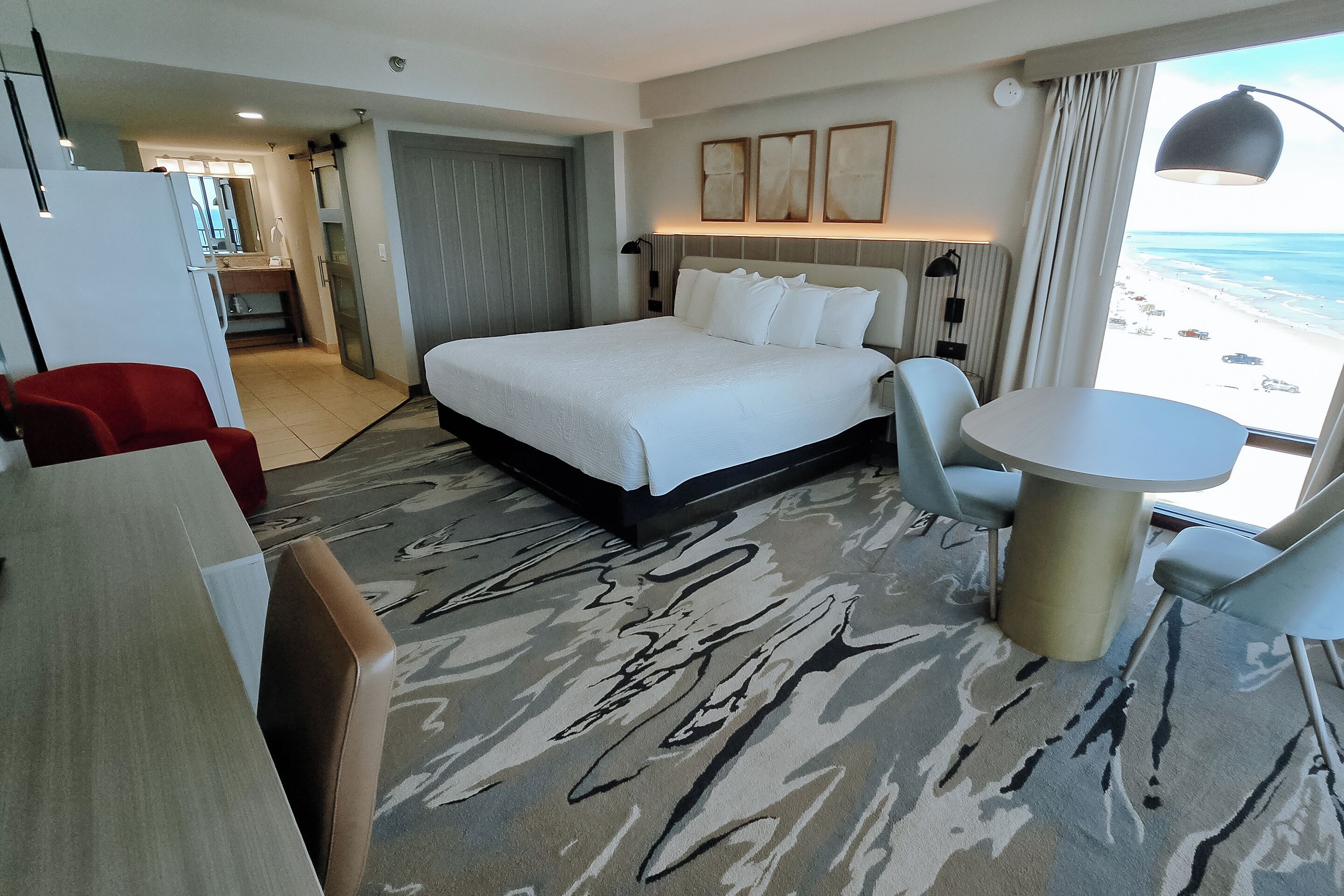 Habitación | Caja de seguridad en la habitación, cortinas blackout y wifi gratis 