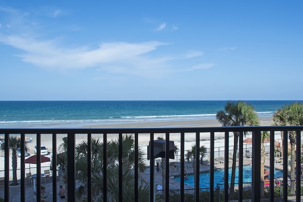 Útsýni frá gististað