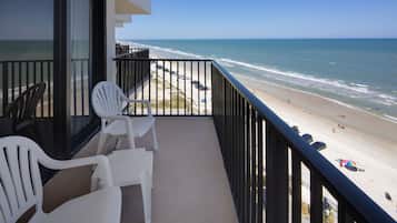 Standard Room, 2 Queen Beds, Kitchen, Oceanfront | Balcony