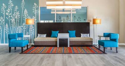 Sleep Inn & Suites