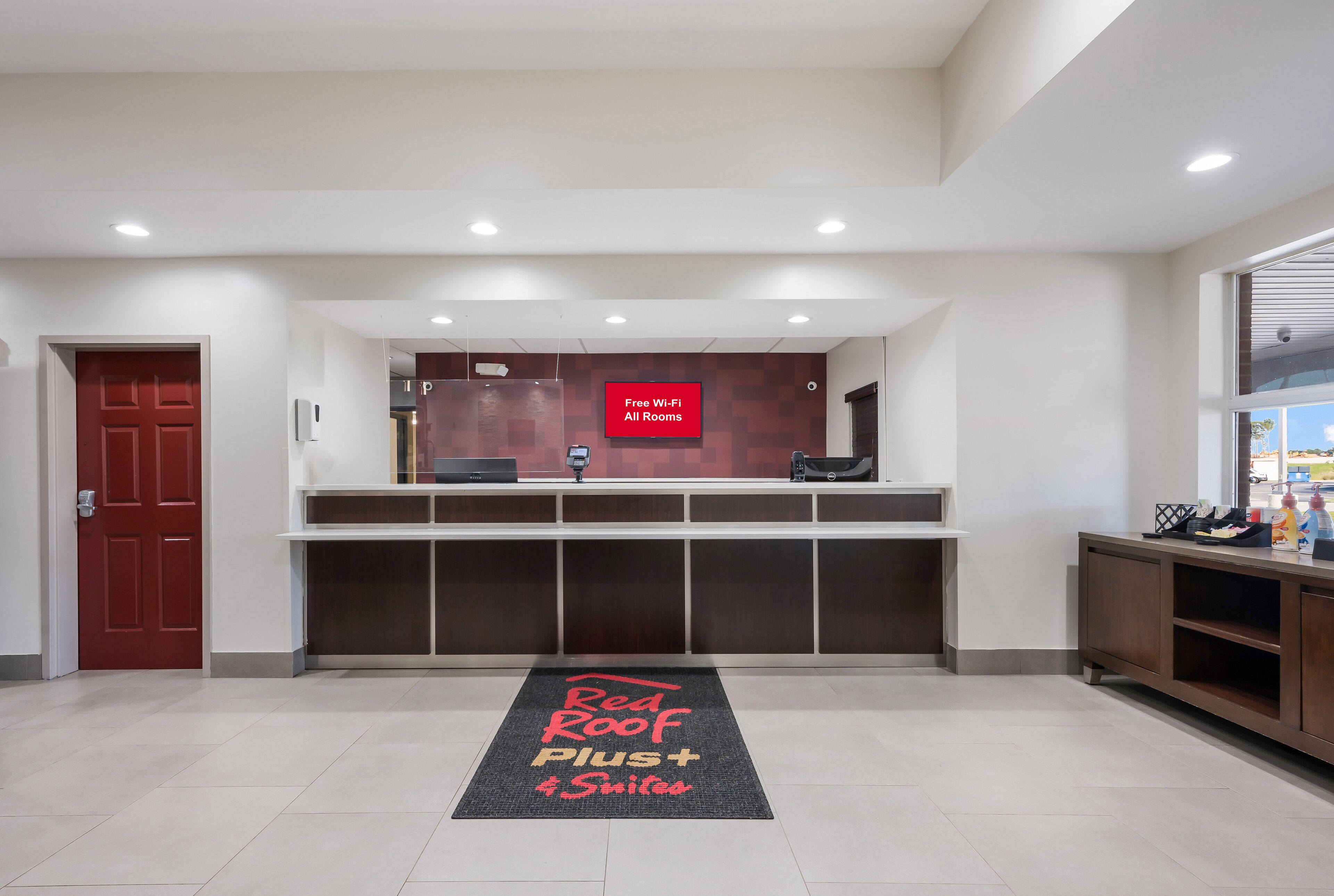 Foto - Red Roof Inn PLUS & Suites Birmingham - Bessemer