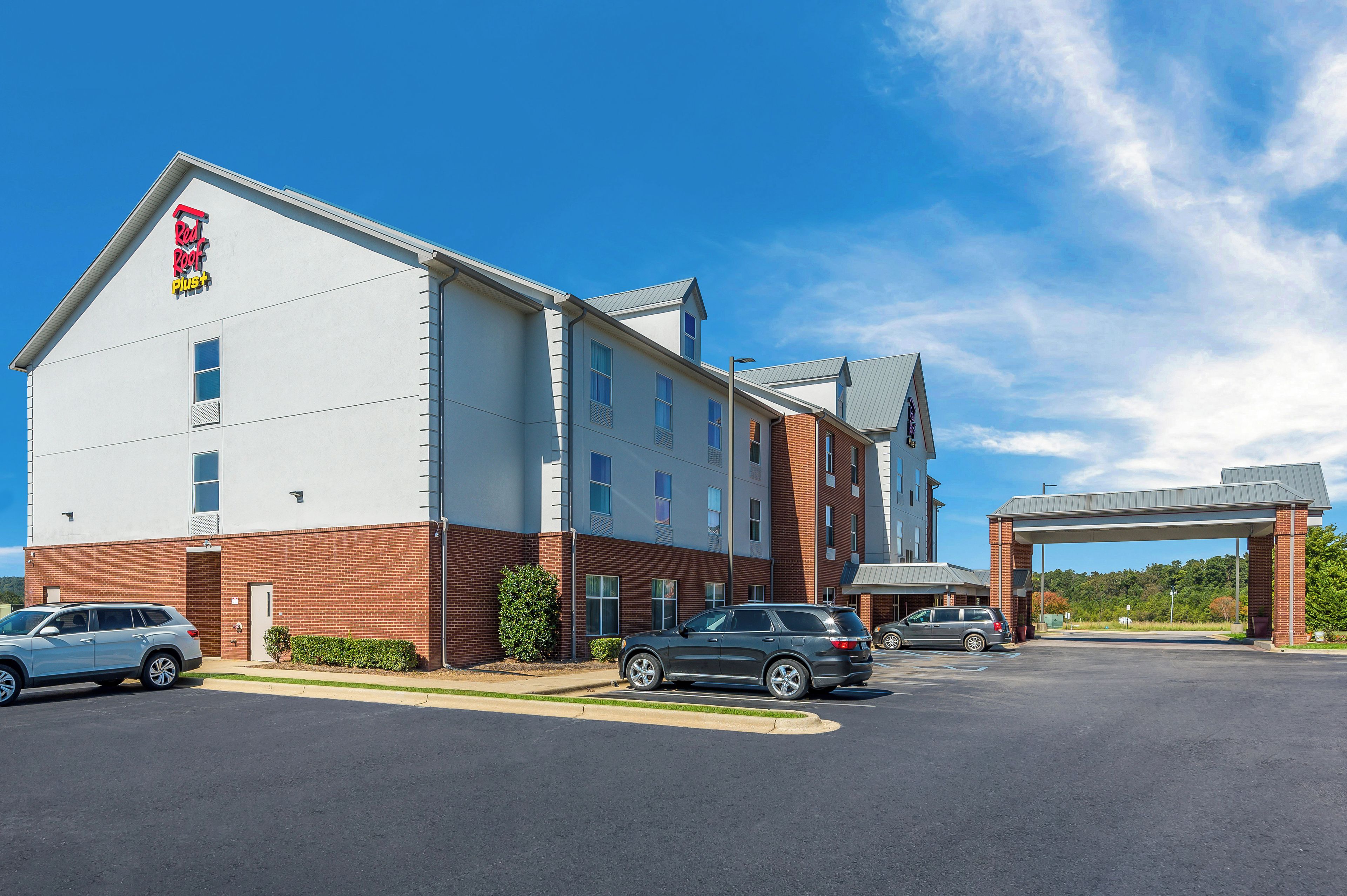 Foto - Red Roof Inn PLUS+ & Suites Birmingham - Bessemer