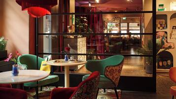 Lunch, dinner served; Mediterranean cuisine, alfresco dining