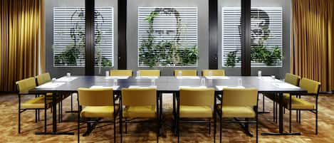 Lunch, dinner served; Mediterranean cuisine, al fresco dining