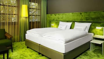 Ropa de cama de alta calidad, cubrecamas y minibar