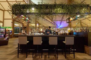 Bar (en la propiedad)