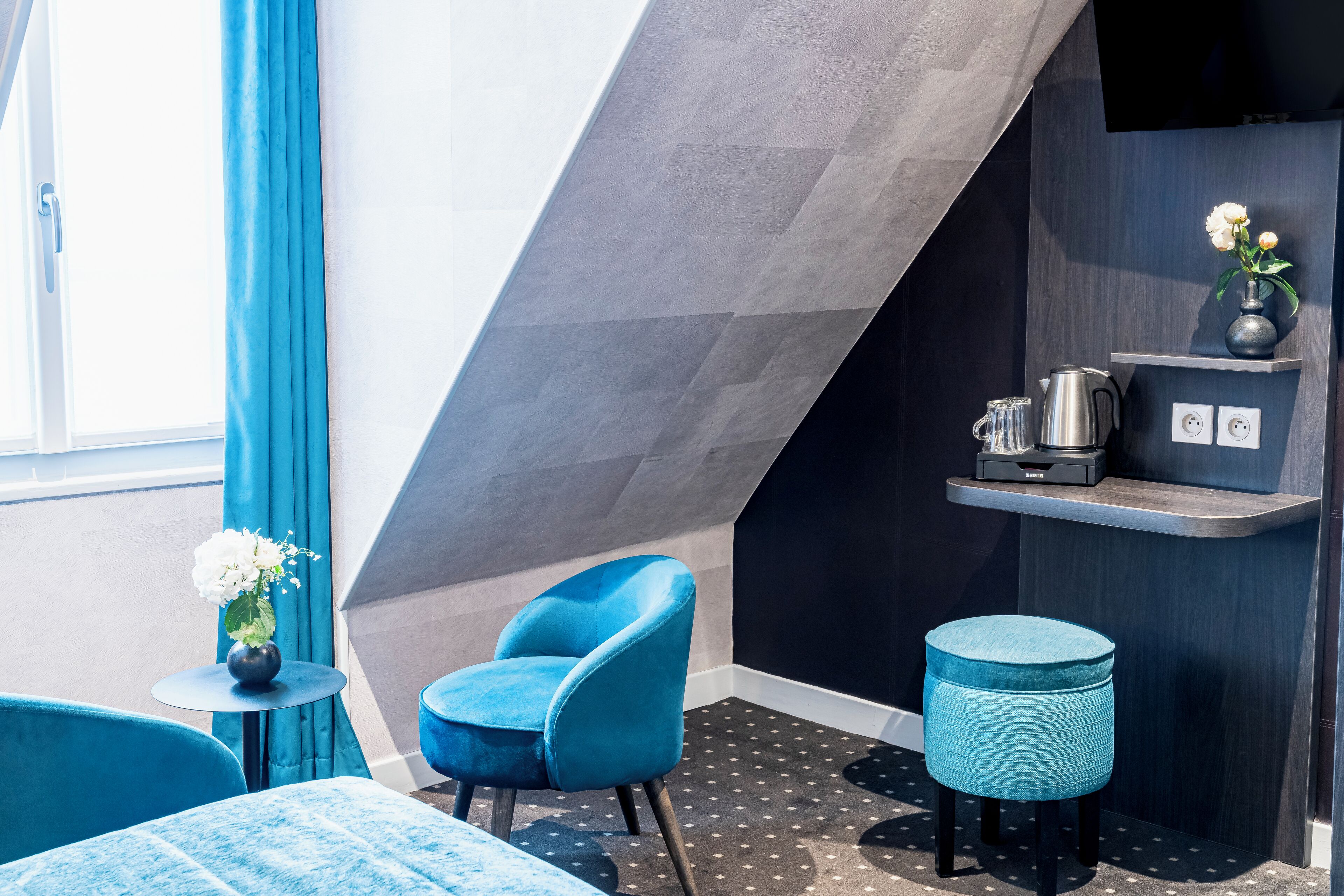 superior accommodation on upper floor - city view | premium bedding, in-room safe, desk, blackout curtains