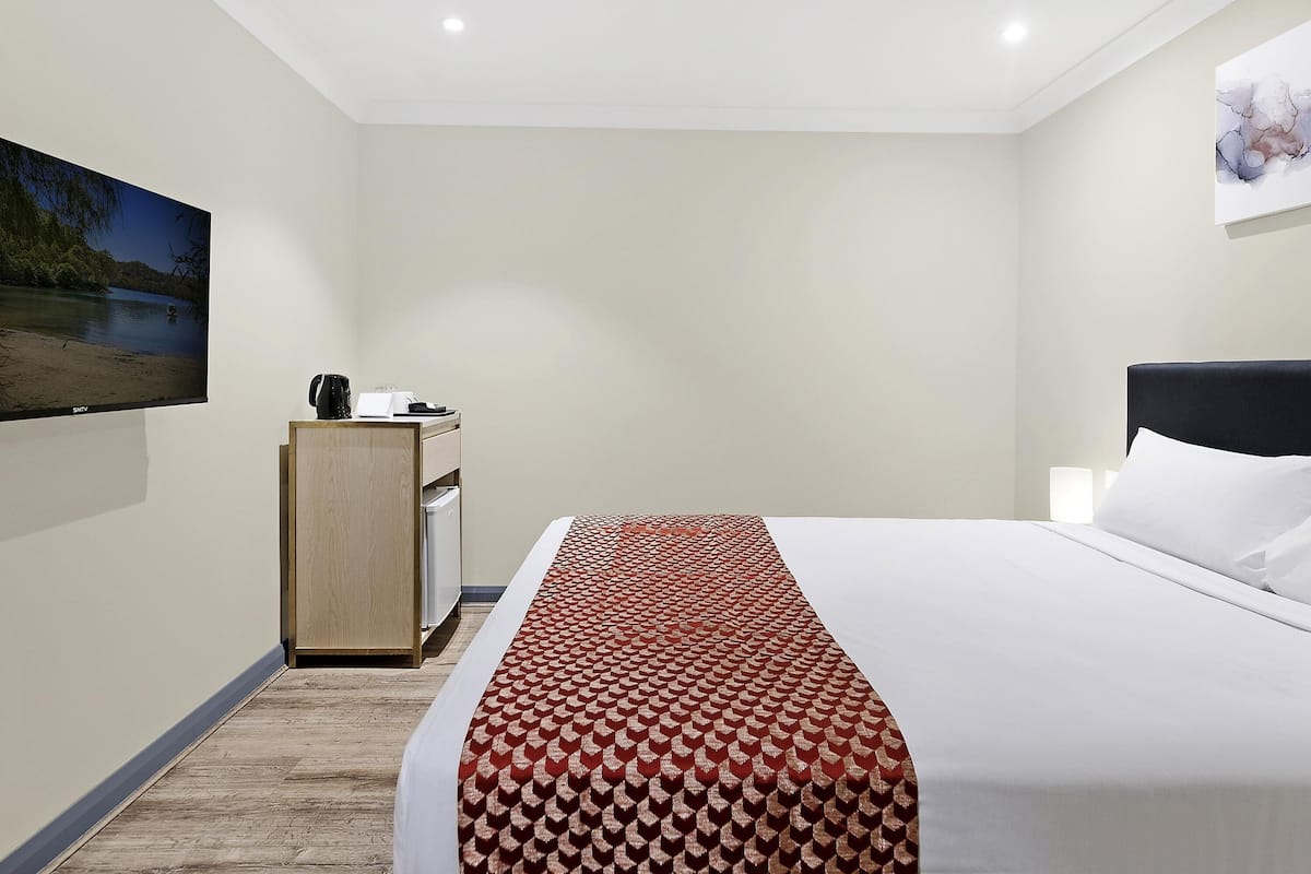 Standard Room, 2 Twin Beds | Cribs/infant beds, free WiFi, bed sheets