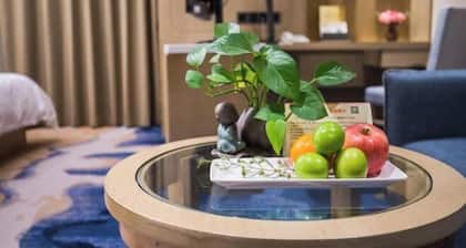 Golden Spring Hotel
