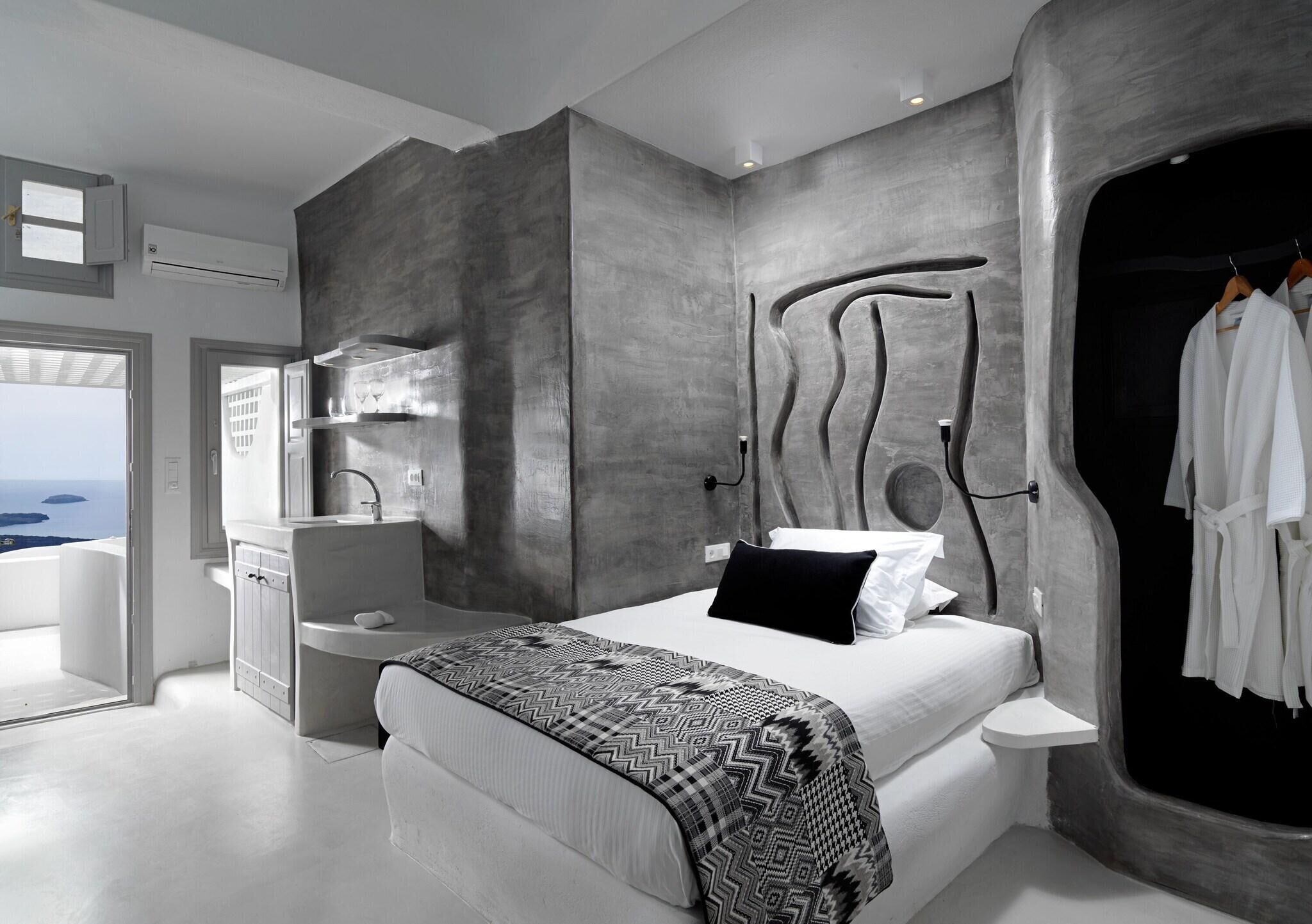 Egyptian cotton sheets, premium bedding, pillowtop beds, in-room safe