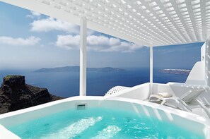 Suite, Sea View (outdoor Jetted Tub) | Egyptian cotton sheets, premium bedding, pillowtop beds, in-room safe - Tholos Resort (Santorini)