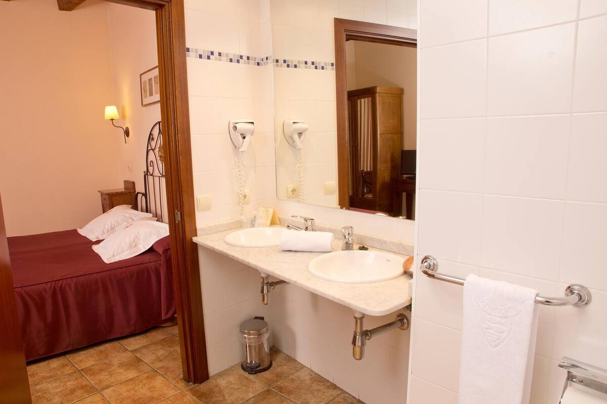 free toiletries, hair dryer, bidet, towels