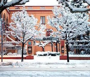 Fachada de la propiedad