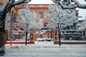 Exterior - Hotel Andria (La Seu d'Urgell)