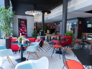 Bar (on property) - ibis Malaga Centro Ciudad (Málaga)