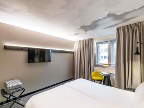 Blackout curtains, soundproofing, iron/ironing board, free WiFi - ibis Malaga Centro Ciudad (Málaga)