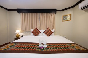 Minibar, in-room safe, iron/ironing board, cribs/infant beds - Princess Kamala Beachfront Hotel Phuket (Kamala)
