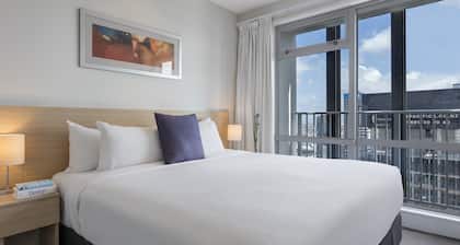 Auckland Harbour Suites