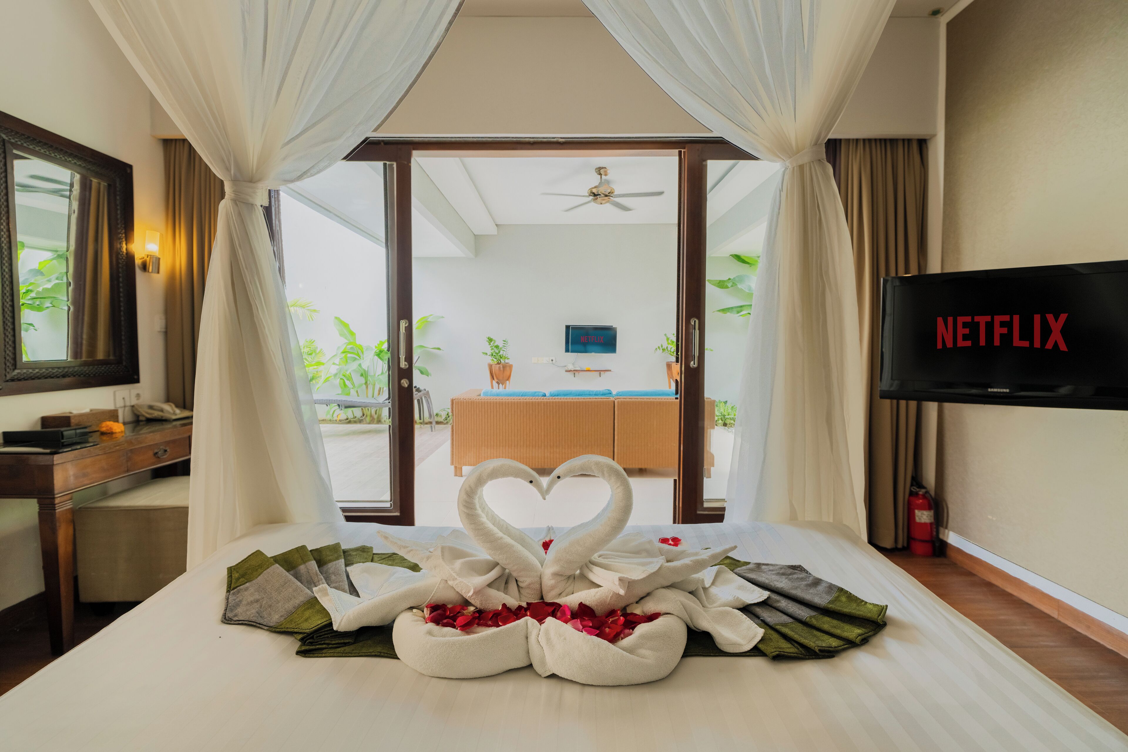 deluxe villa, private pool | premium bedding, in-room safe, desk, blackout curtains