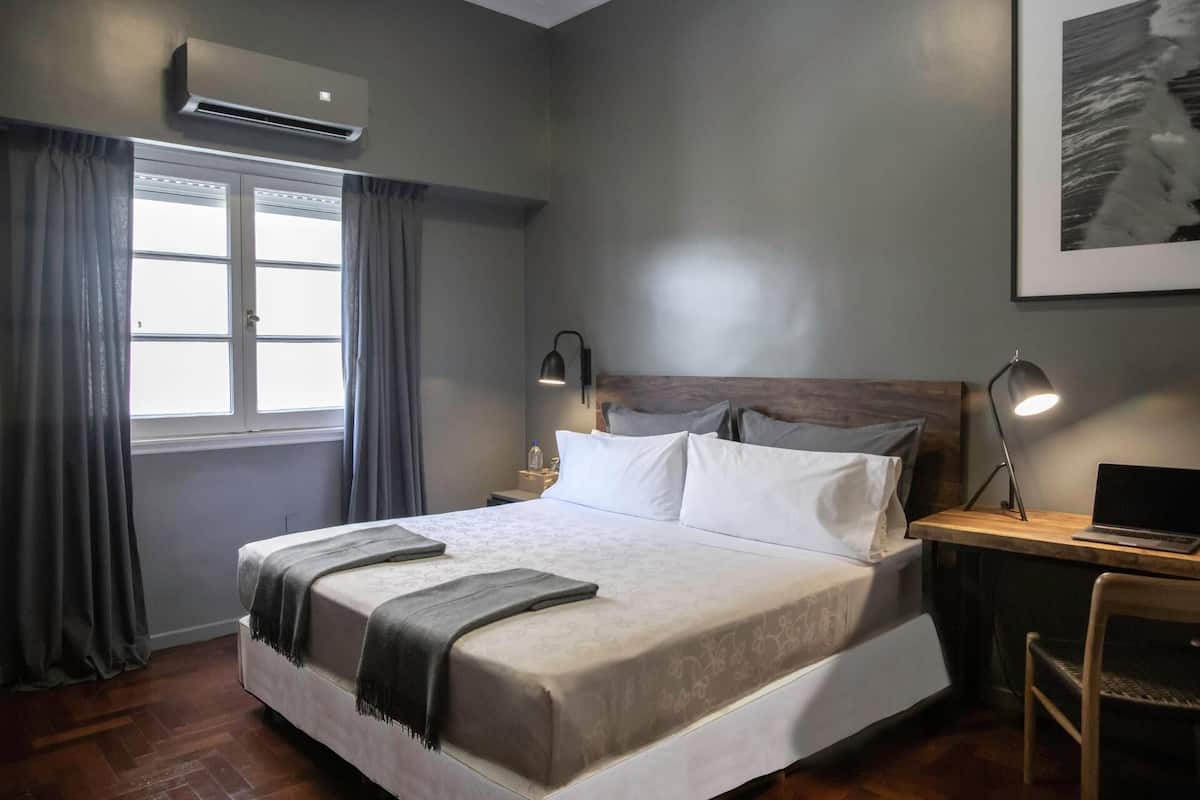 1 bedroom, premium bedding, in-room safe, free WiFi
